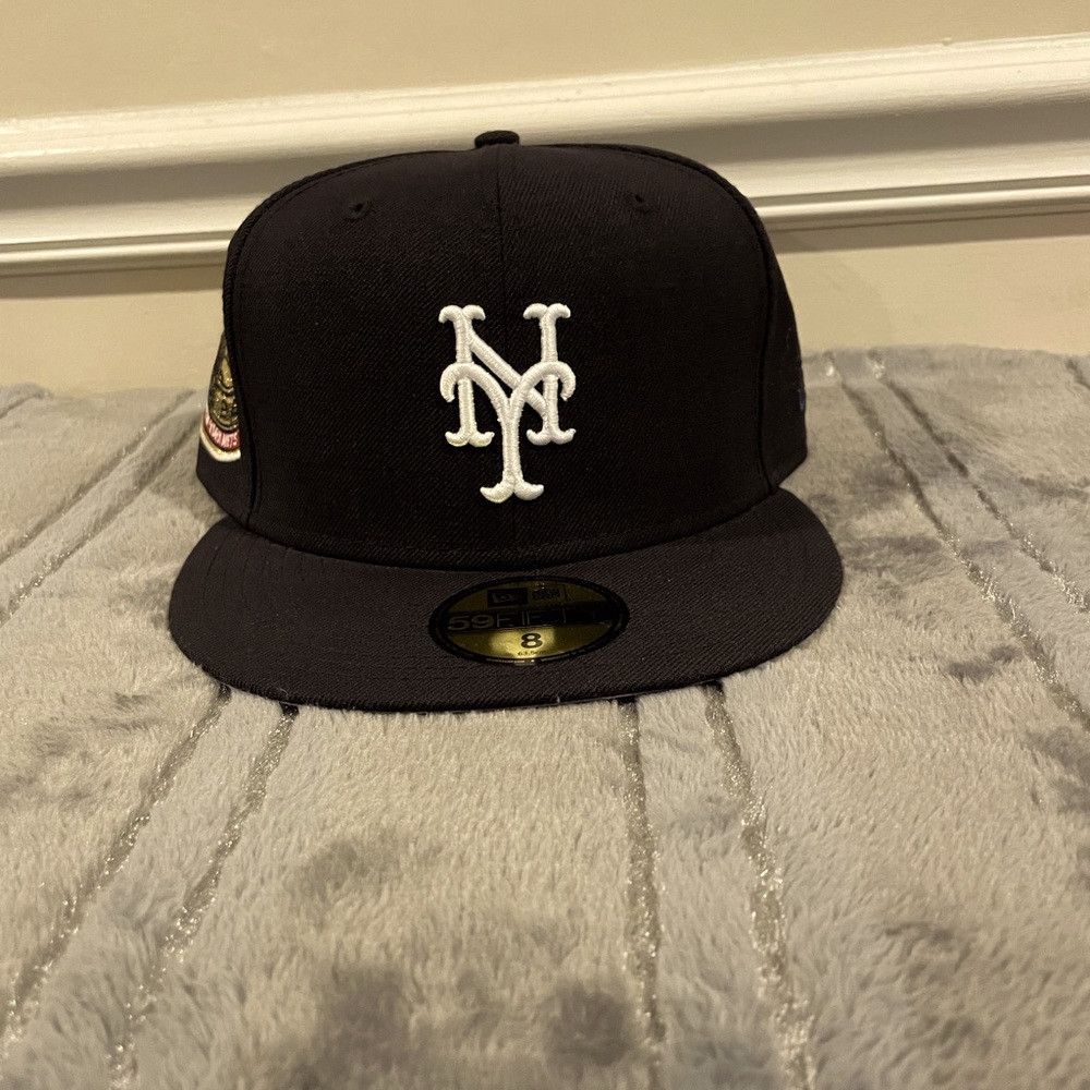 Brand New New Era Fitted Cap New York Mets World Series sz 7 3/4 and sz 8